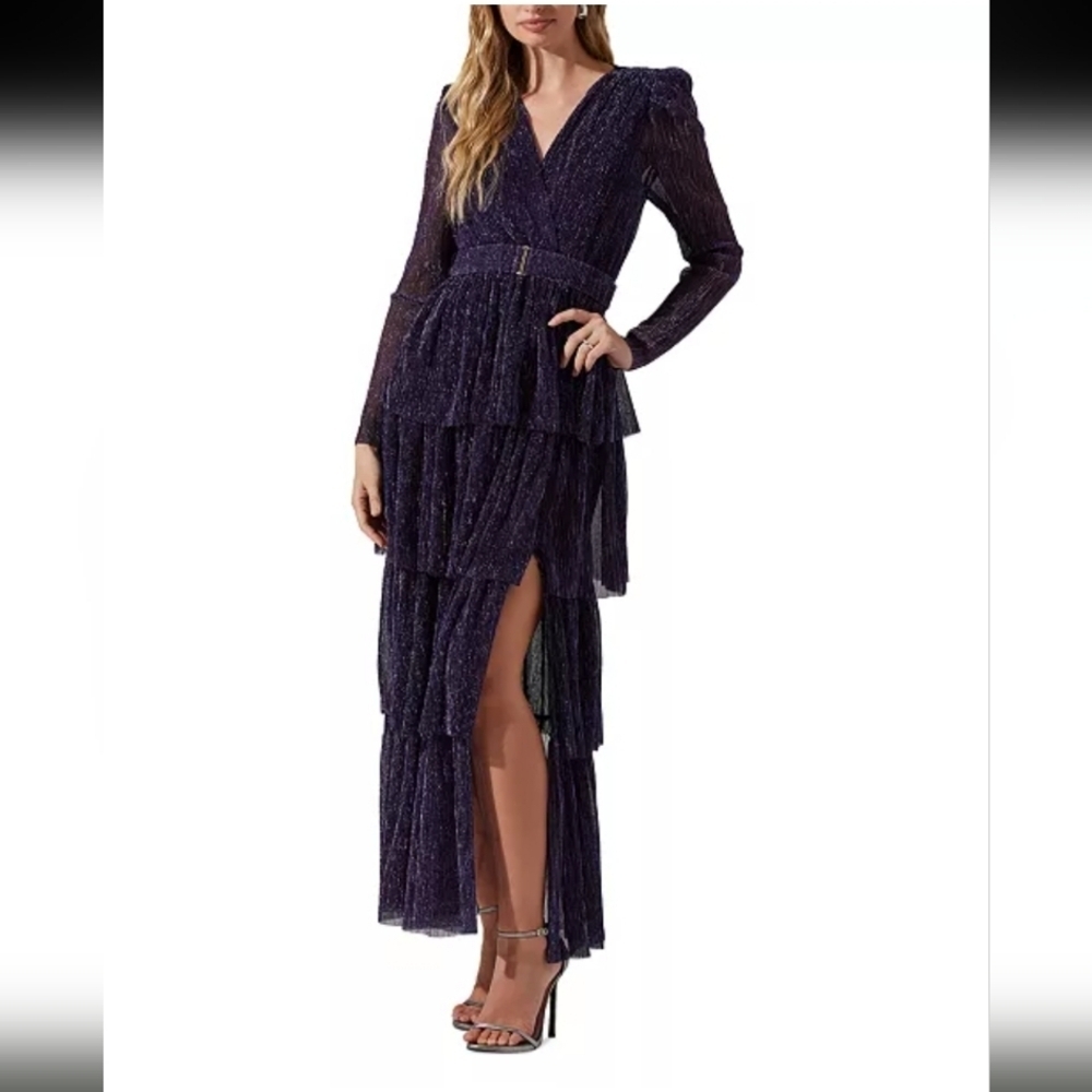ASTR the label Danielle metallic Dress Size Medium